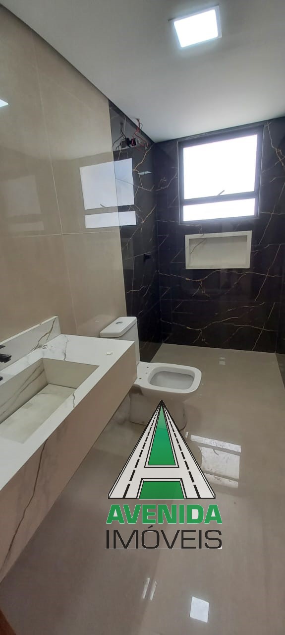Lindo sobrado, 138 m² c/ 3 dormitórios na Vila Iris em São Bernardo do Campo