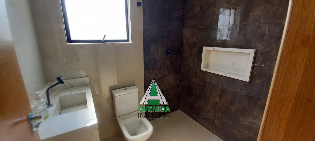 Lindo sobrado, 138 m² c/ 3 dormitórios na Vila Iris em São Bernardo do Campo