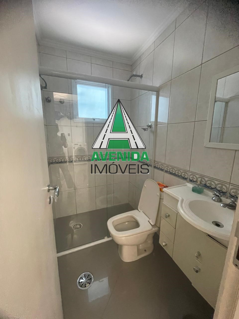 Lindo sobrado, 542 m² com 5 dormitórios, sendo 3 suítes, Swiss Park, São Bernardo do Campo