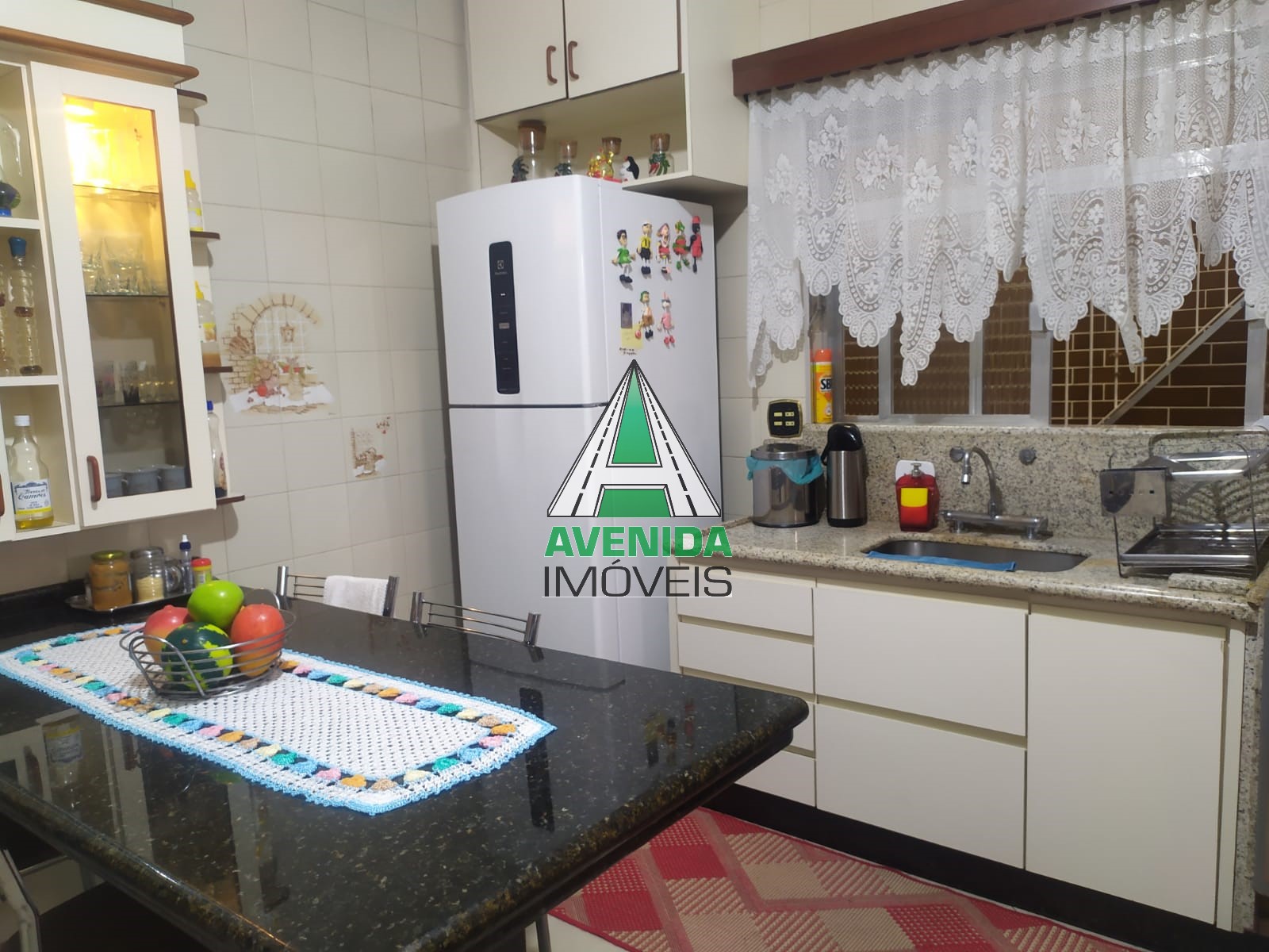 Sobrado 195 m², com 3 dormitórios, no Bairro Santa Terezinha, São Bernardo do Campo
