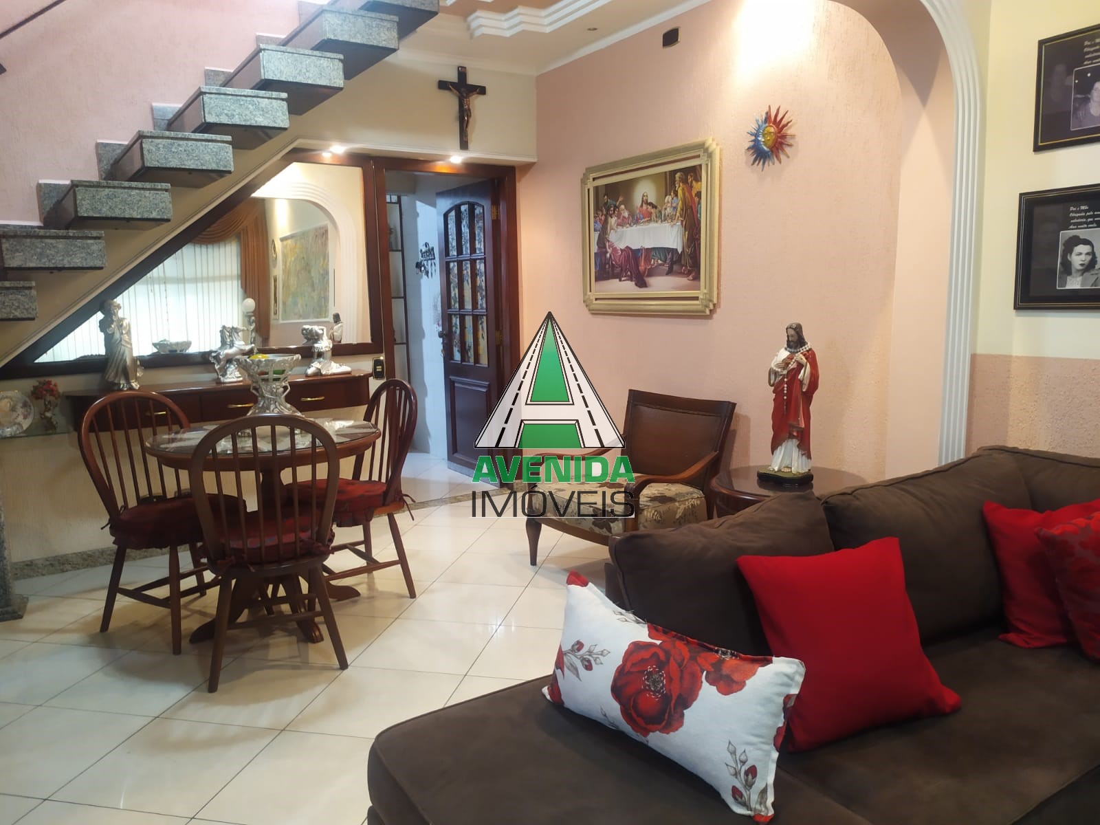 Sobrado 195 m², com 3 dormitórios, no Bairro Santa Terezinha, São Bernardo do Campo