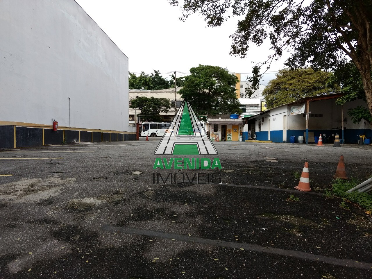 Terreno, 1000 m² , a venda, no Bairro Rudge Ramos em São Bernardo do Campo