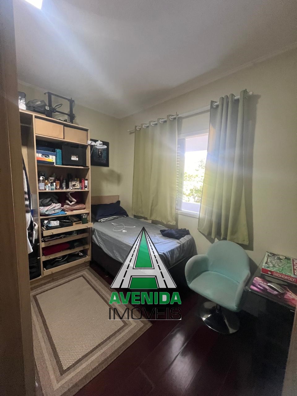 Casa  c/ 301 m² no Bairro Planalto em São Bernardo do Campo