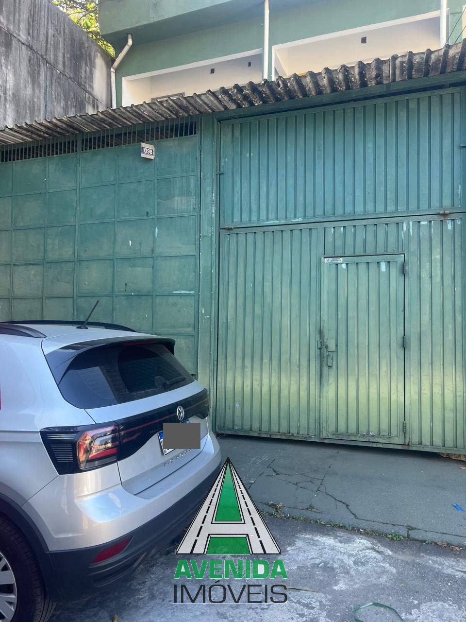 Casa  c/ 301 m² no Bairro Planalto em São Bernardo do Campo