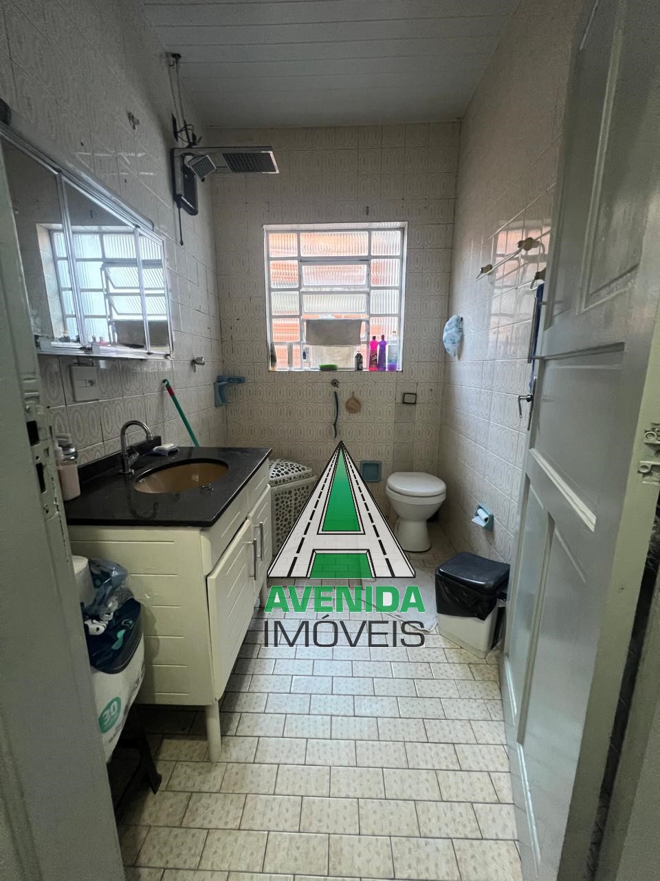 Casa  c/ 301 m² no Bairro Planalto em São Bernardo do Campo