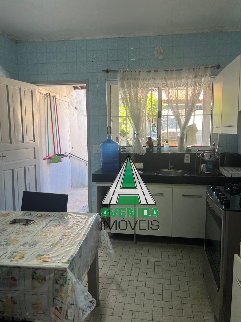 Casa  c/ 301 m² no Bairro Planalto em São Bernardo do Campo