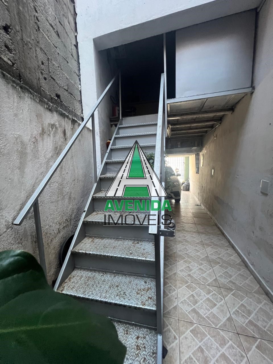 Casa  c/ 301 m² no Bairro Planalto em São Bernardo do Campo
