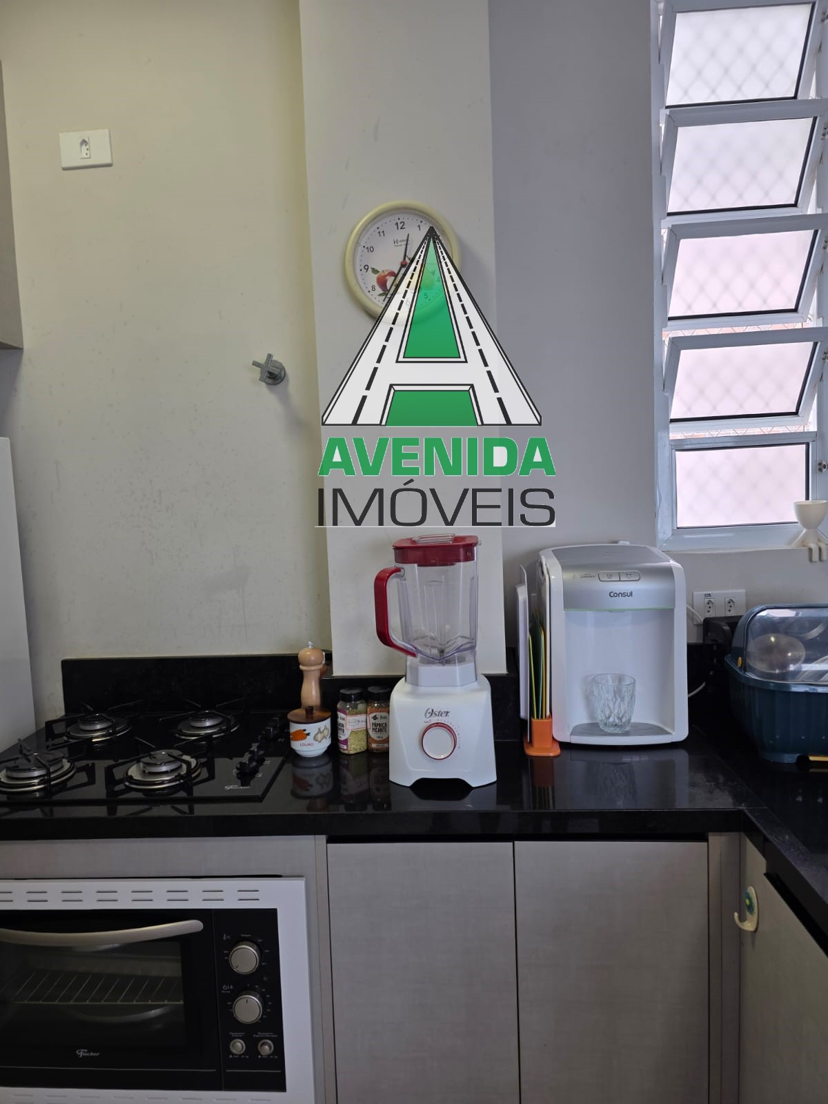 Apartamento 66 m² com 2 dormitórios, no Bairro Embaré/ Boqueirão, Santos - SP