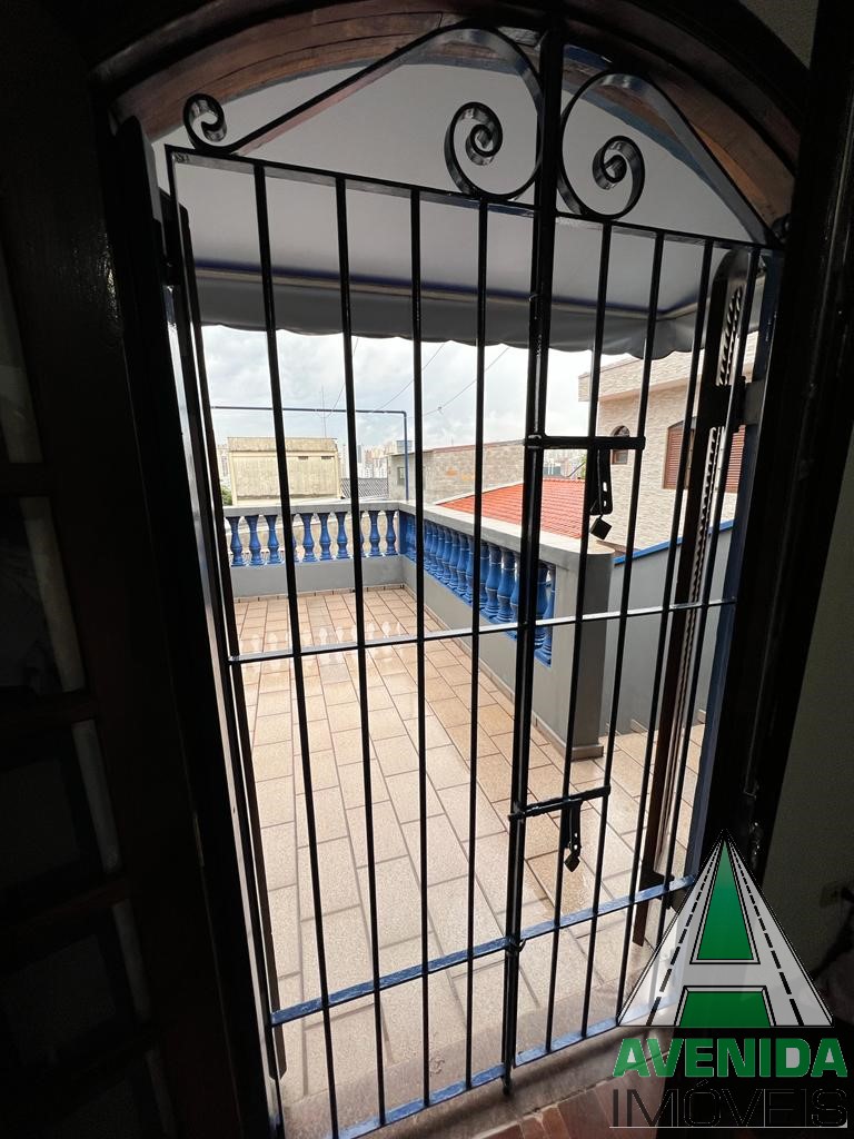 Sobrado 149 m² com 3 dormitórios na Vila Luzitania em São Bernardo do Campo