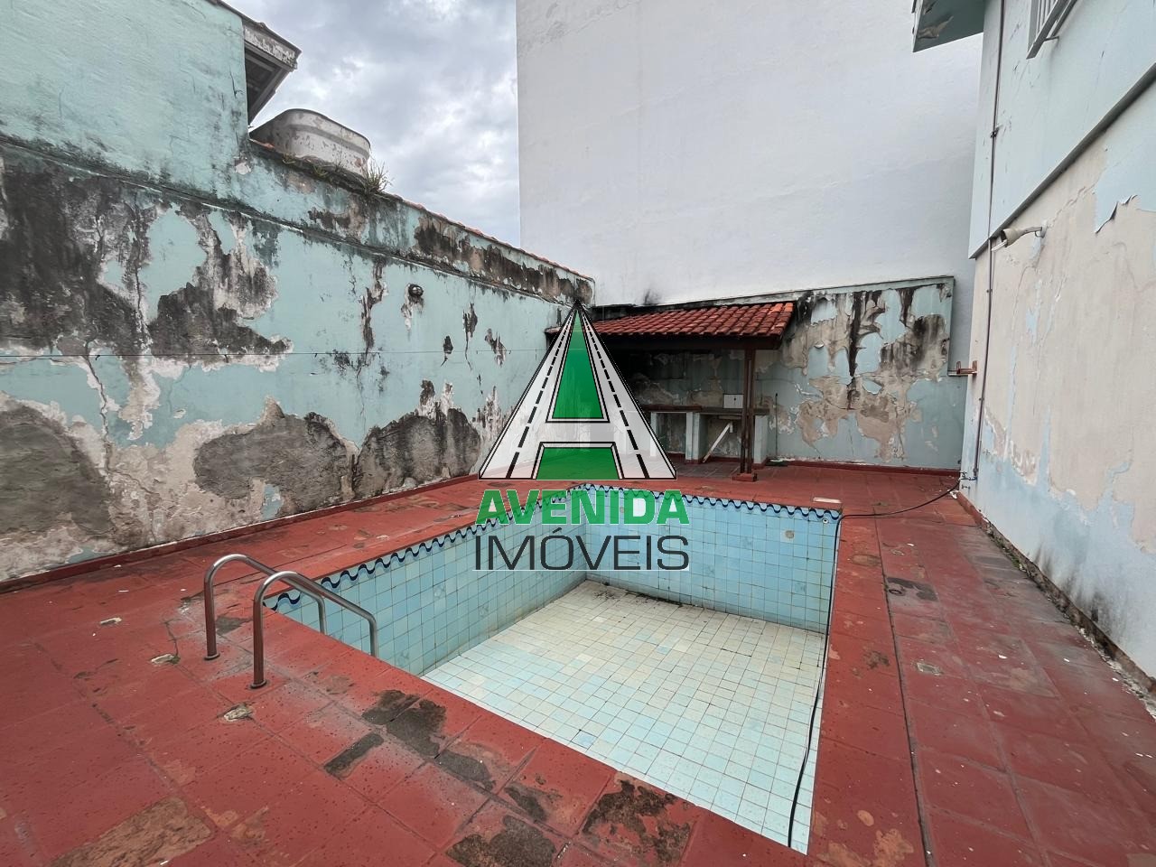 Casa c/ 370m², excelente para fins comerciais, Jardim do Mar, São Bernardo do Campo